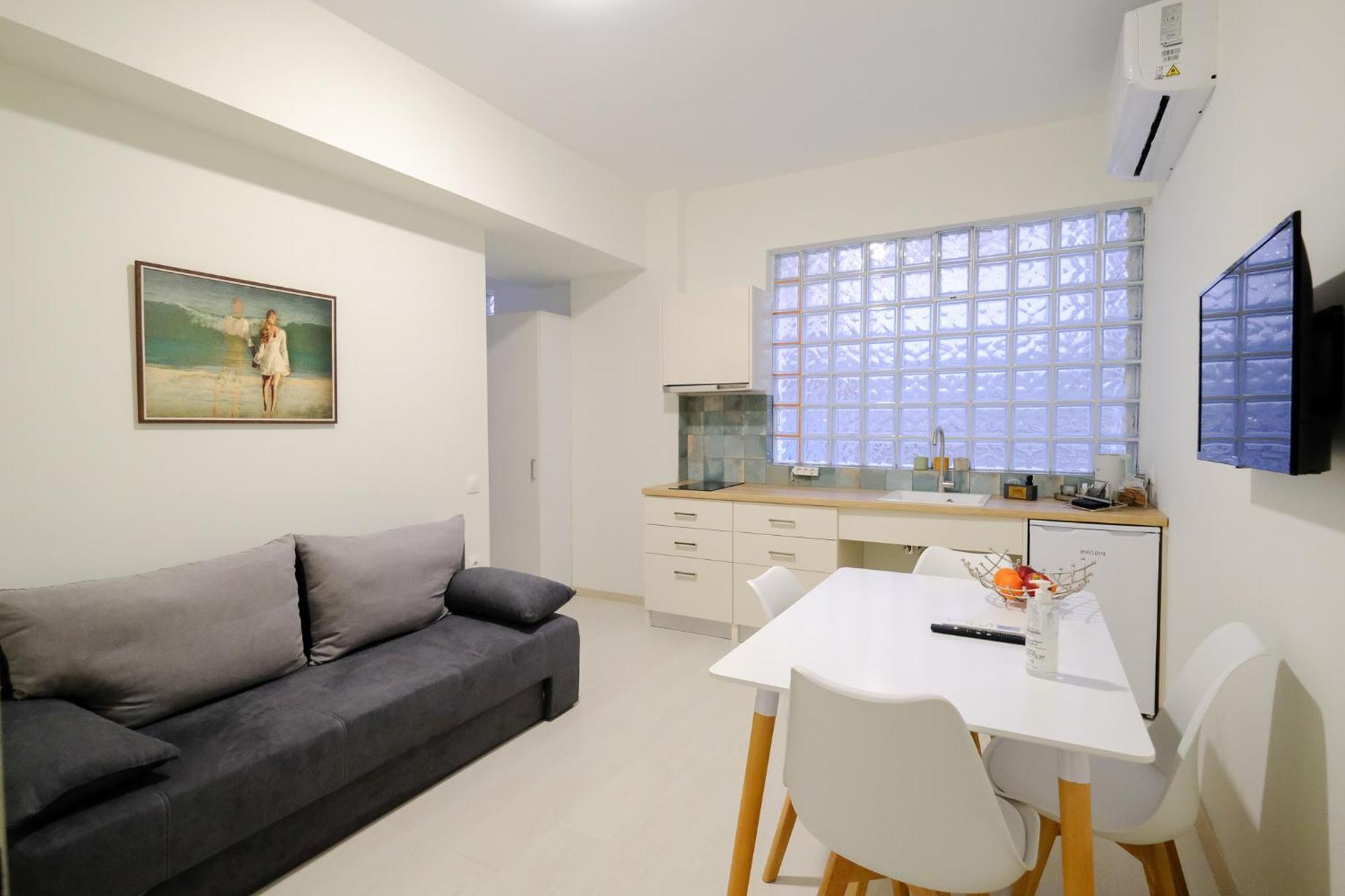 Parasiou Studios 103 Διαμερίσματα Στο Κέντρο Της Πόλης Komotini Exteriör bild